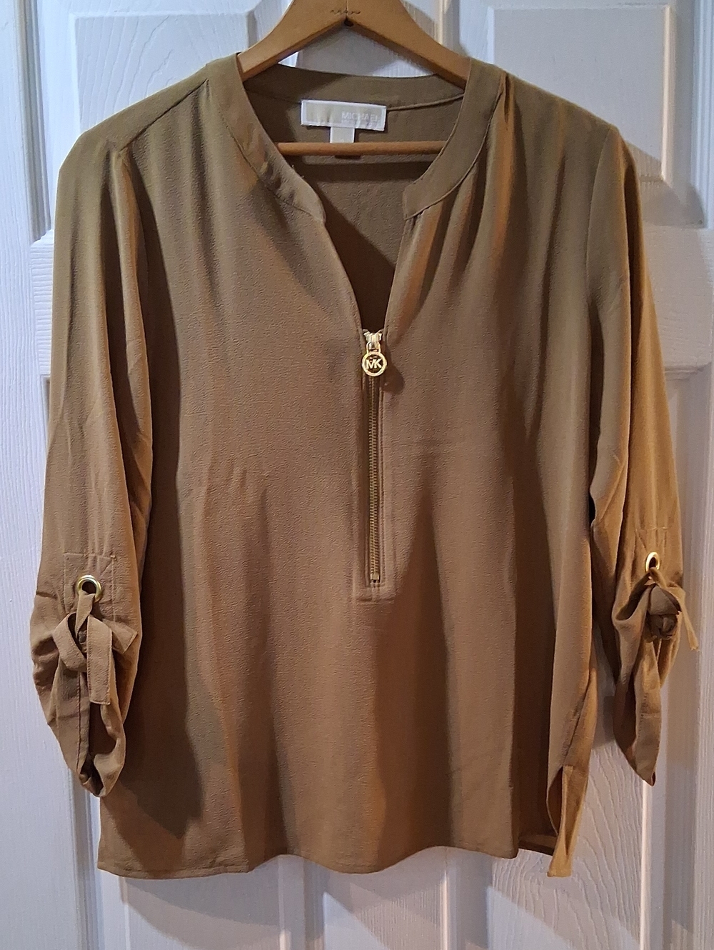MICHAEL Michael Kors Taupe Zip-Front Roll-Tab Blouse